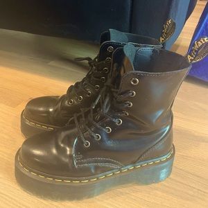 Platform Dr.Martens - Jadon Smooth Leather